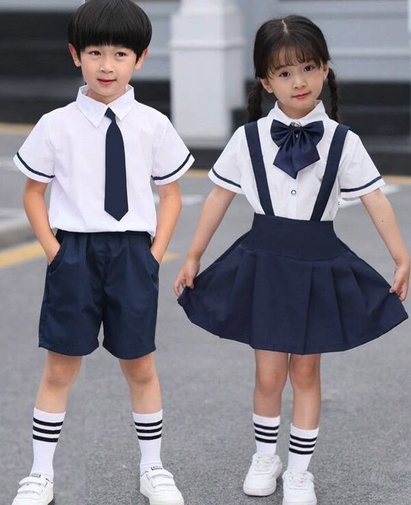يونيفورم مدارس انيق وعالي الجودة لطلاب مدارس اللغات والخاصه والحكوميه